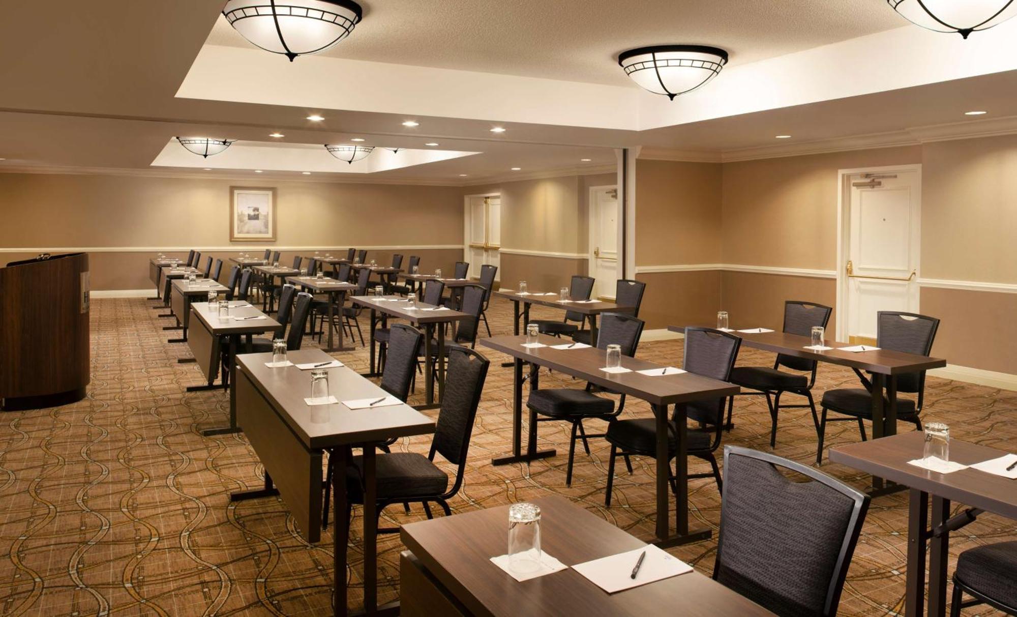 Hotel Hilton Alexandria Old Town Extérieur photo